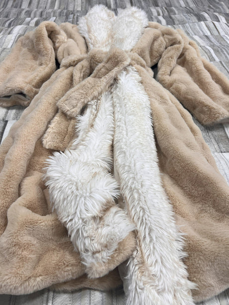 REXA 6 Faux Fur Hooded Robe