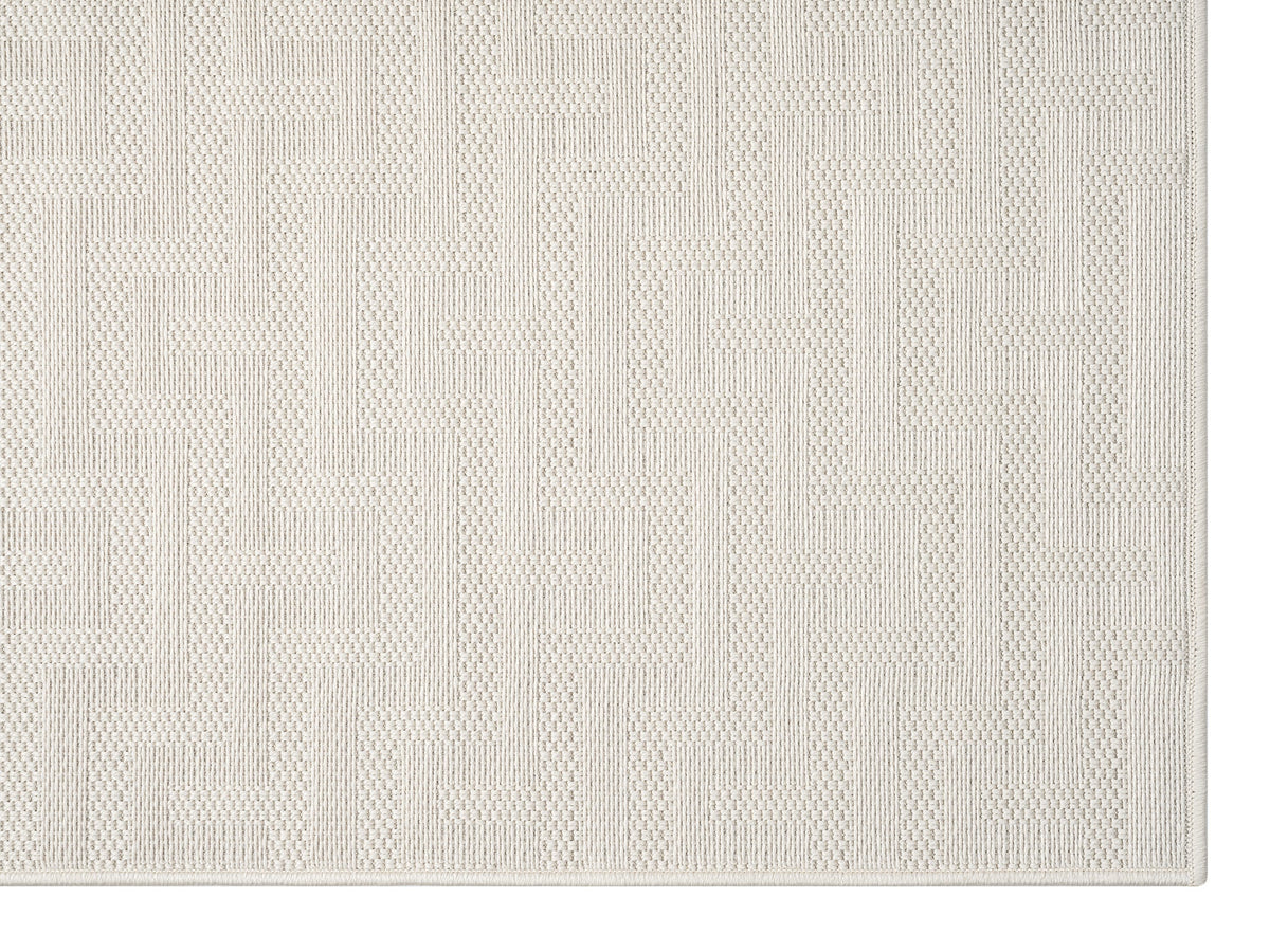Durable Outdoor Rug, 100% Polypropylene, Machine Made in Turkey