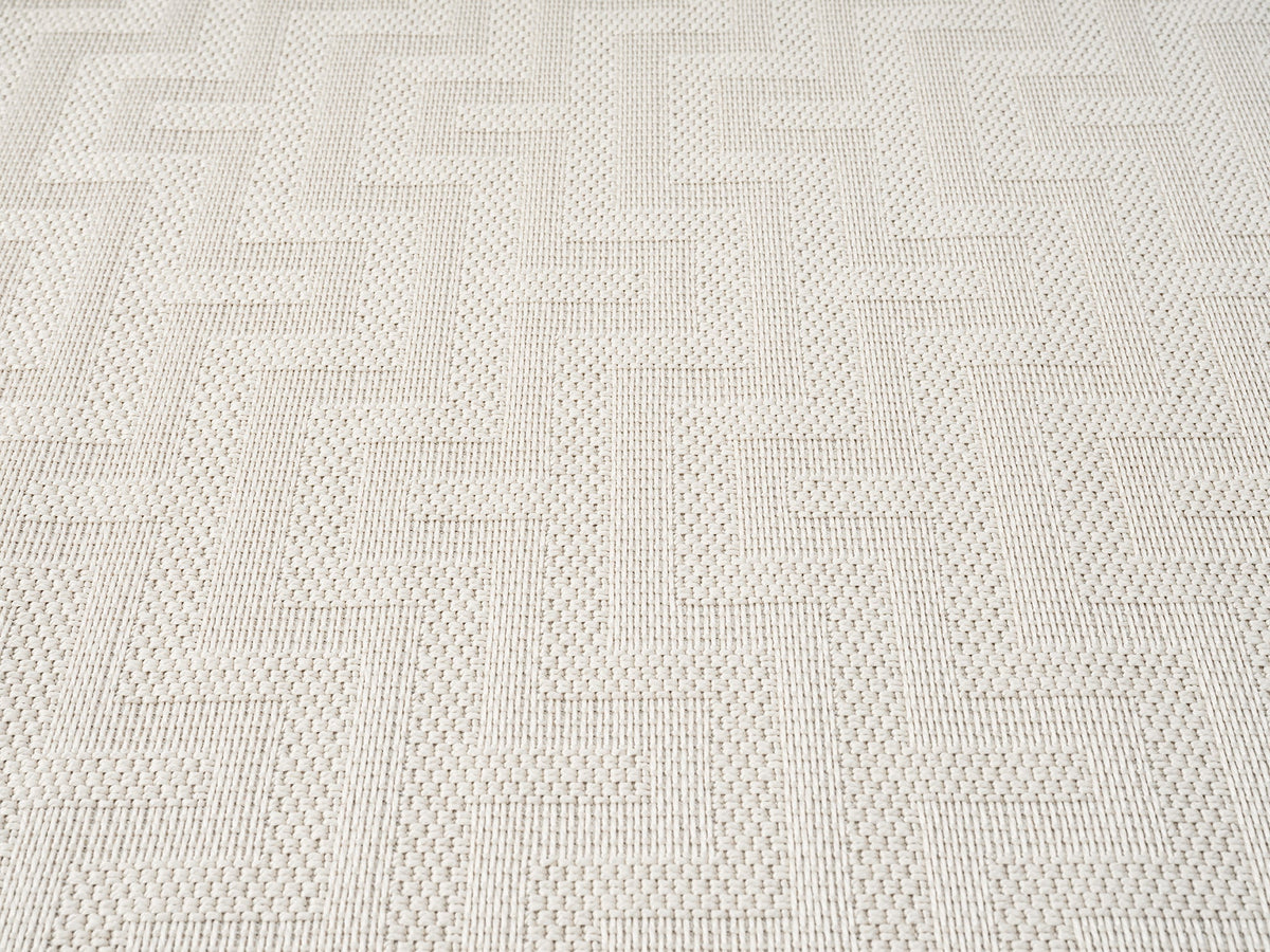 Durable Outdoor Rug, 100% Polypropylene, Machine Made in Turkey