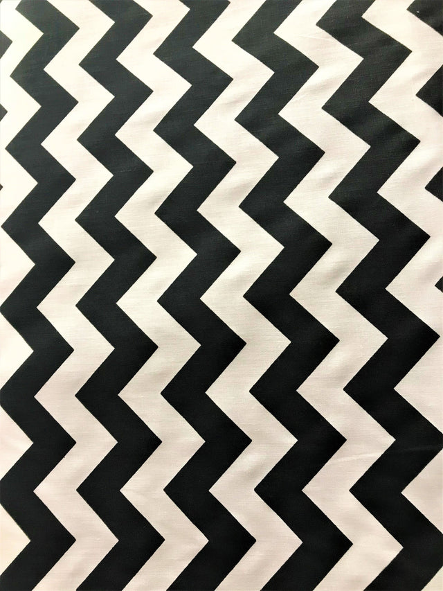 1" Chevron Black Poly Cotton Fabric - Black Chevron, 59/60" Width (1 Yard)